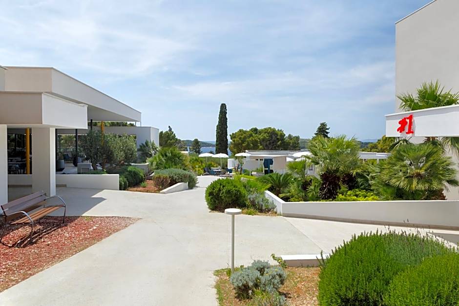 Pharos Hvar Bayhill Hotel