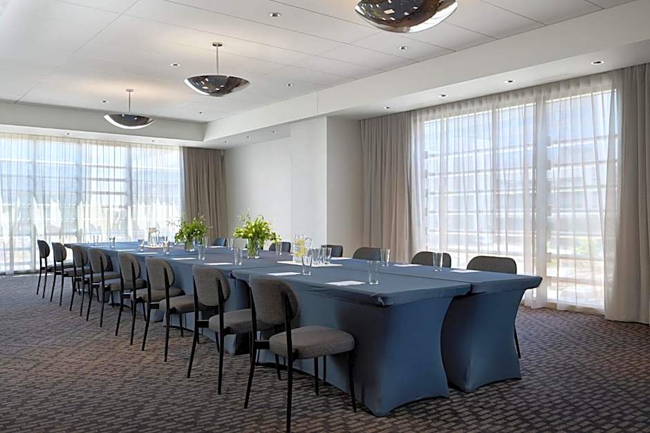 Kimpton Claret Hotel By IHG