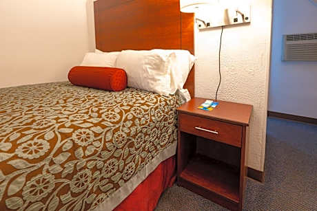 Queen Room - With Special Offer