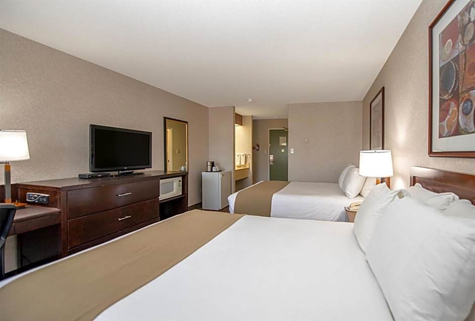 Coast Fort St John Hotel