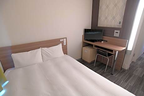 Double Room with Small Double Bed - Non-Smoking