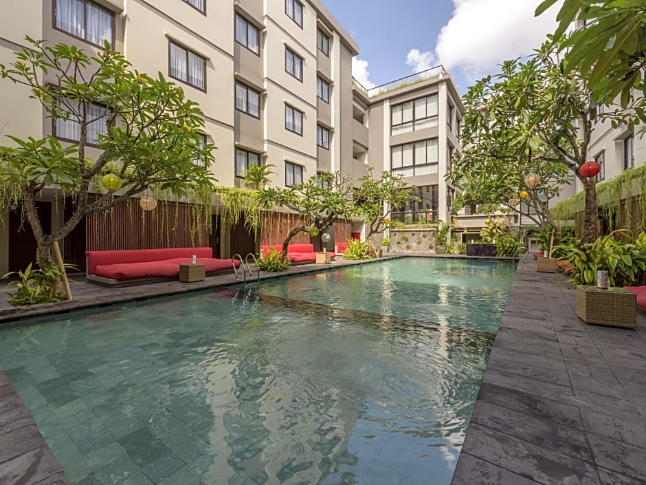 Hotel Dafam Savvoya Seminyak