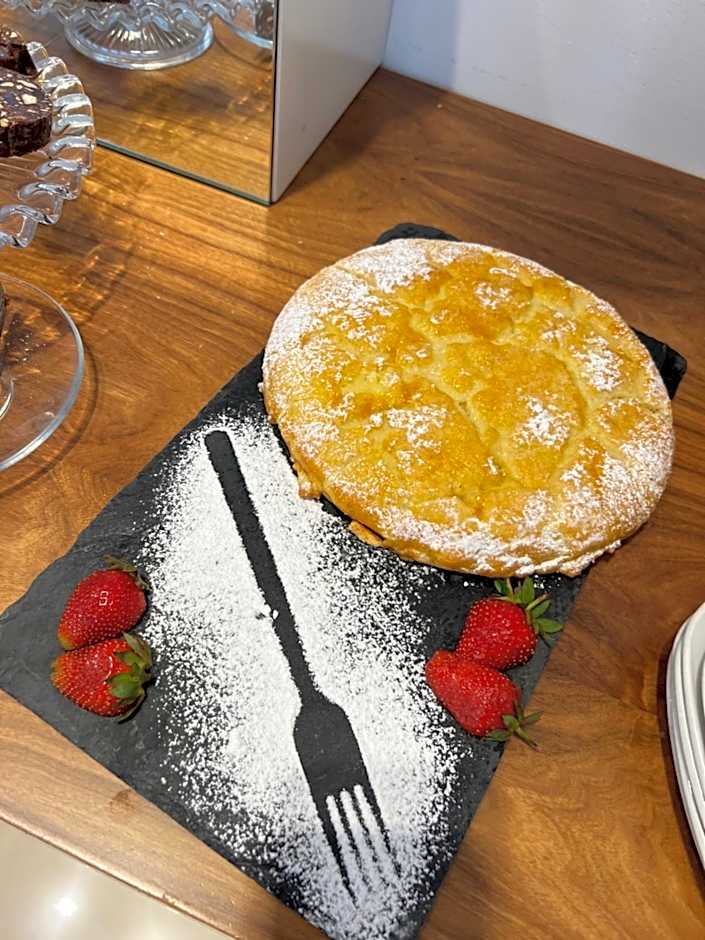 Card International Hotel