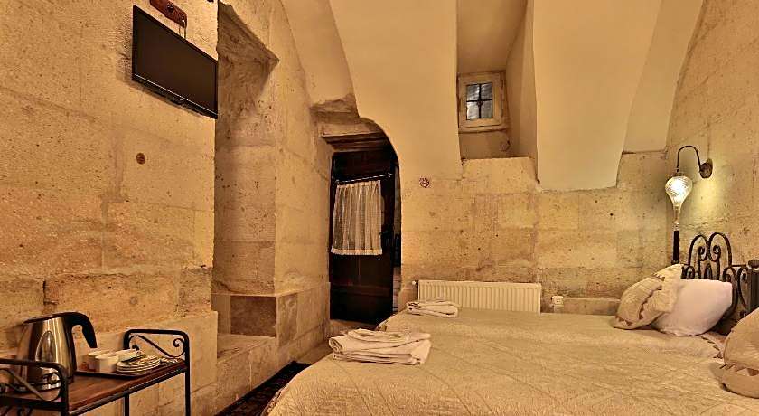 Center Cave House