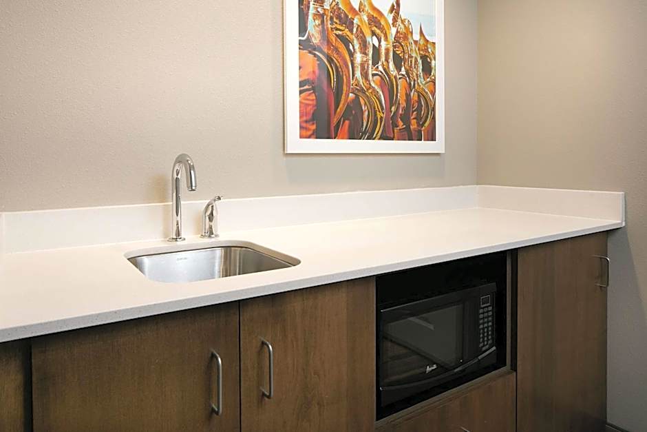 Hampton Inn By Hilton & Suites Mason City