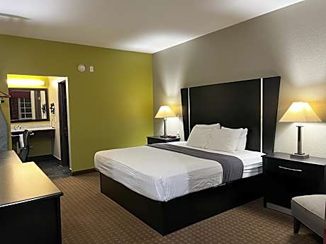 King Room - Disability Access/Non Smoking