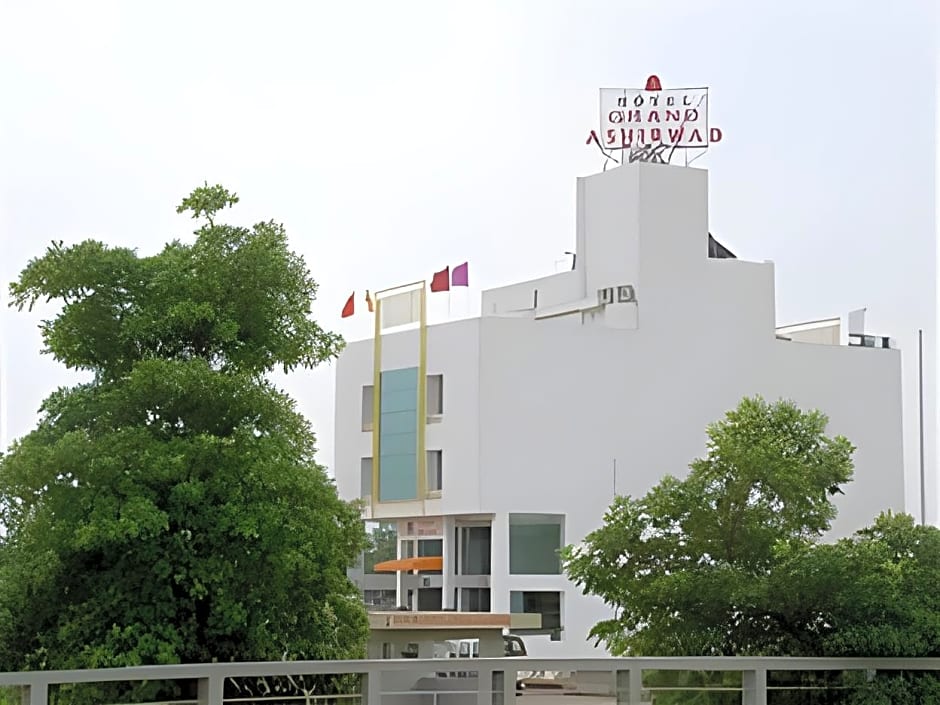 Grand Ashirwad Beacon