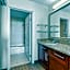 MainStay Suites Appleton Airport - Fox River Mall Area