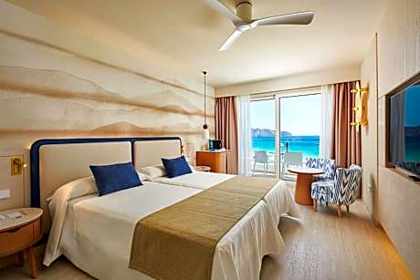 Select with Sea View