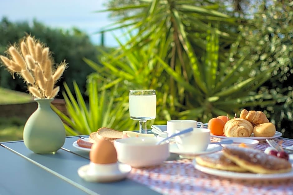 Villa Morro Suites