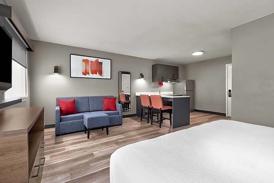 Hawthorn Extended Stay by Wyndham DFW Airport North