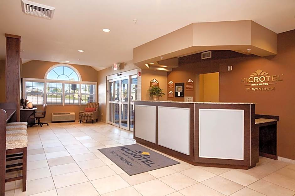 Microtel Inn & Suites By Wyndham Sidney