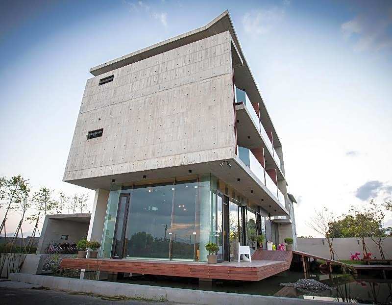 God Island Bed and Breakfast