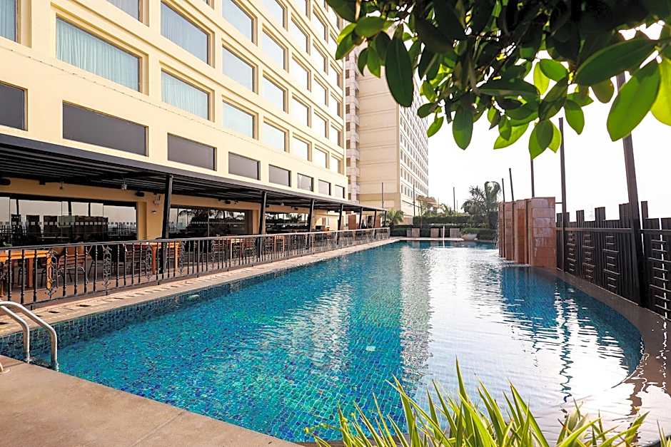 Holiday Inn New Delhi Mayur Vihar Noida By IHG