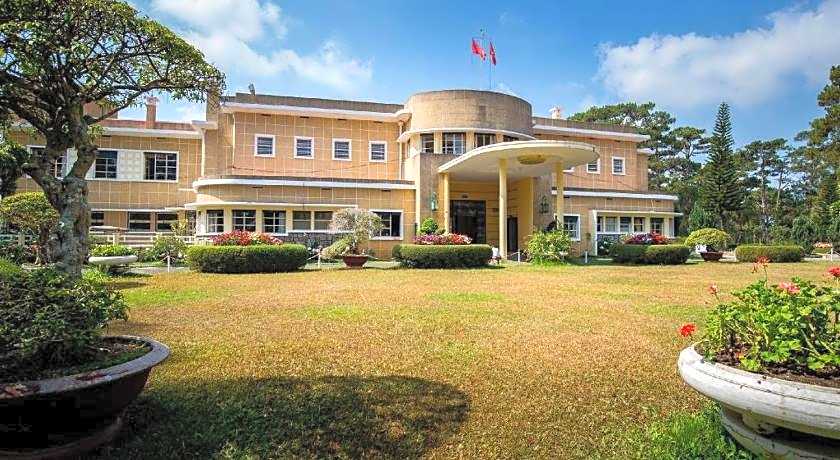 Hoa Sen Vang Hotel Dalat