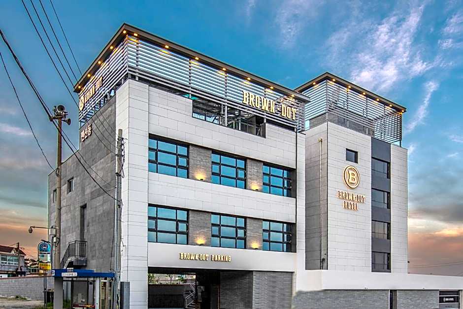 Brown Dot Gijang Yeonhwari