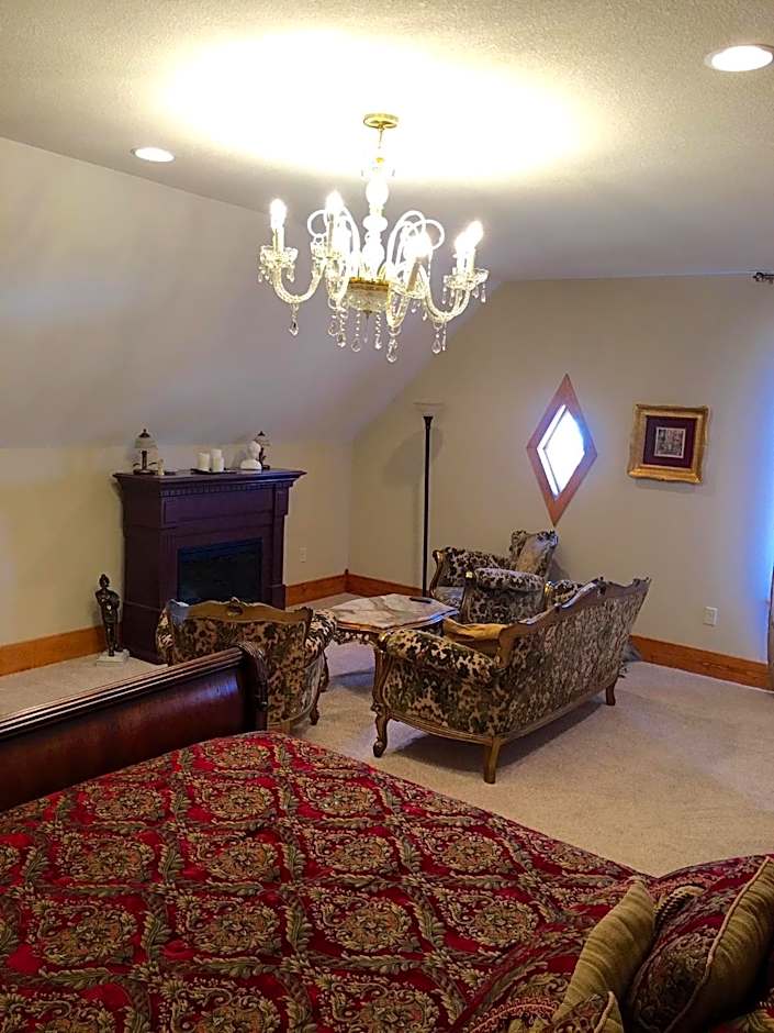 Attwood House Bed and Breakfast near Manhattan, KS