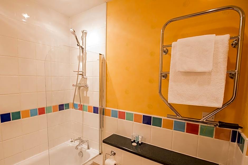 The Peacock Townhouse Hotel Kenilworth - Warwick