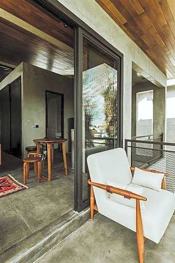 Tloft & Co Living