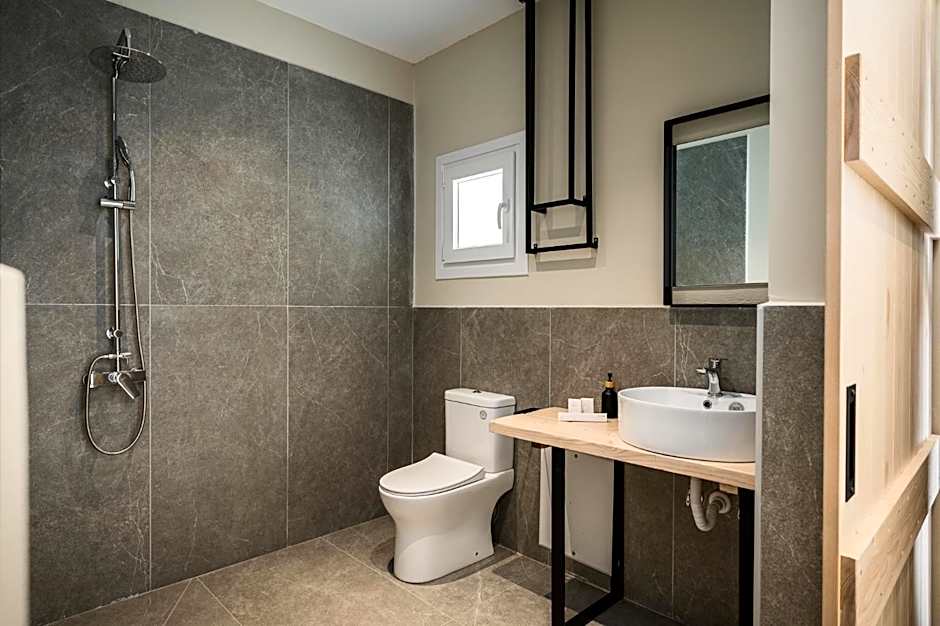 Gefiri Plakas Hotel, Tzoumerka