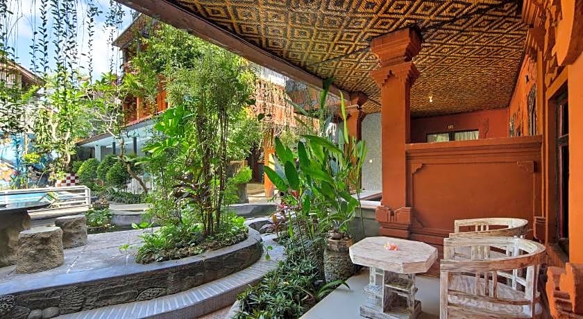 Hotel Lumbung Sari Legian