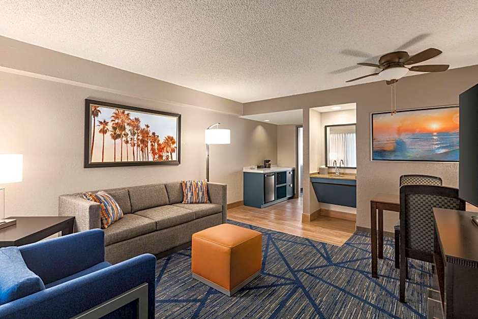 Embassy Suites By Hilton Hotel Miami - International Airport