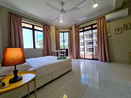 Deluxe Double Room with Shower