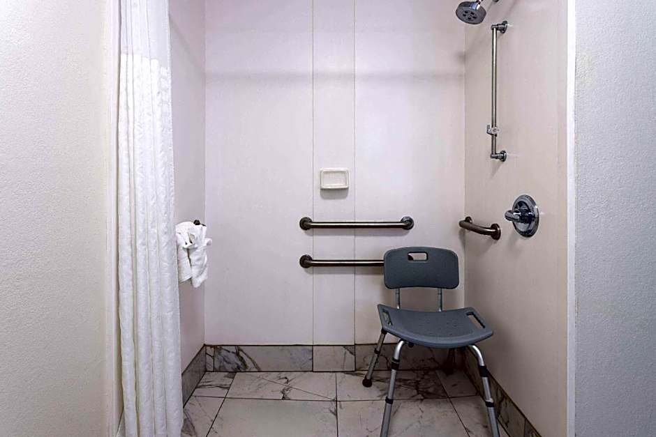 La Quinta Inn & Suites by Wyndham Newnan