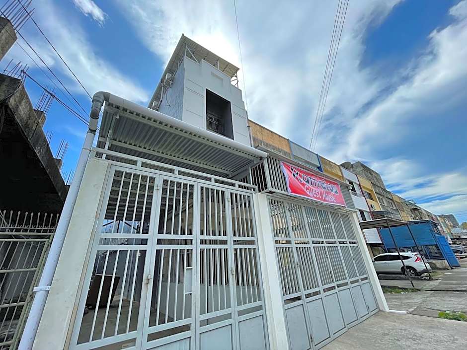 RedDoorz @ Ramelau near AP Pettarani