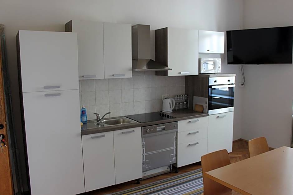 Hostel DIC
