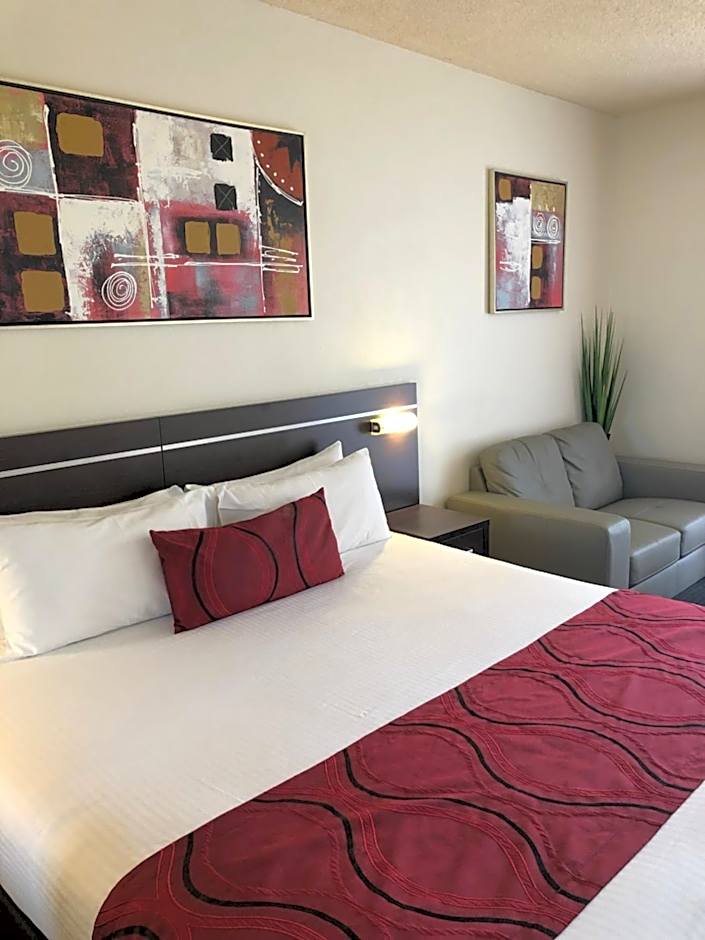 Golden West Motor Inn