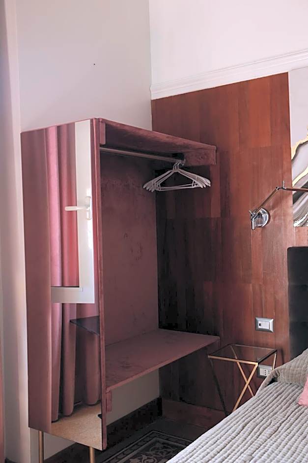 PALAZZO FIACCADORI - Historical Palace