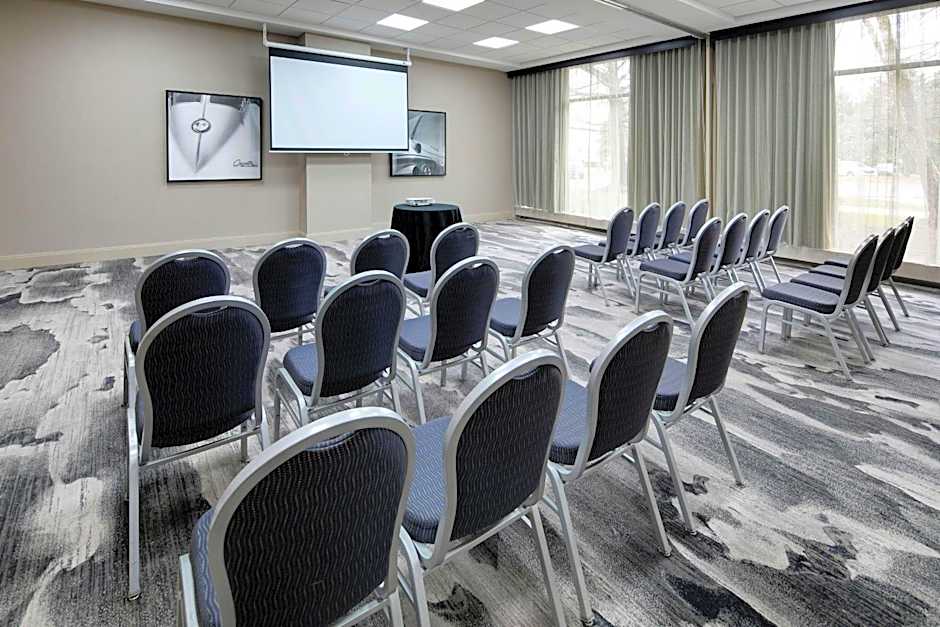 Embassy Suites By Hilton Hotel Detroit - North / Troy - Auburn Hills