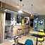 Panam Hotel GAMBETTA- Place Gambetta-Mairie du 20 emme