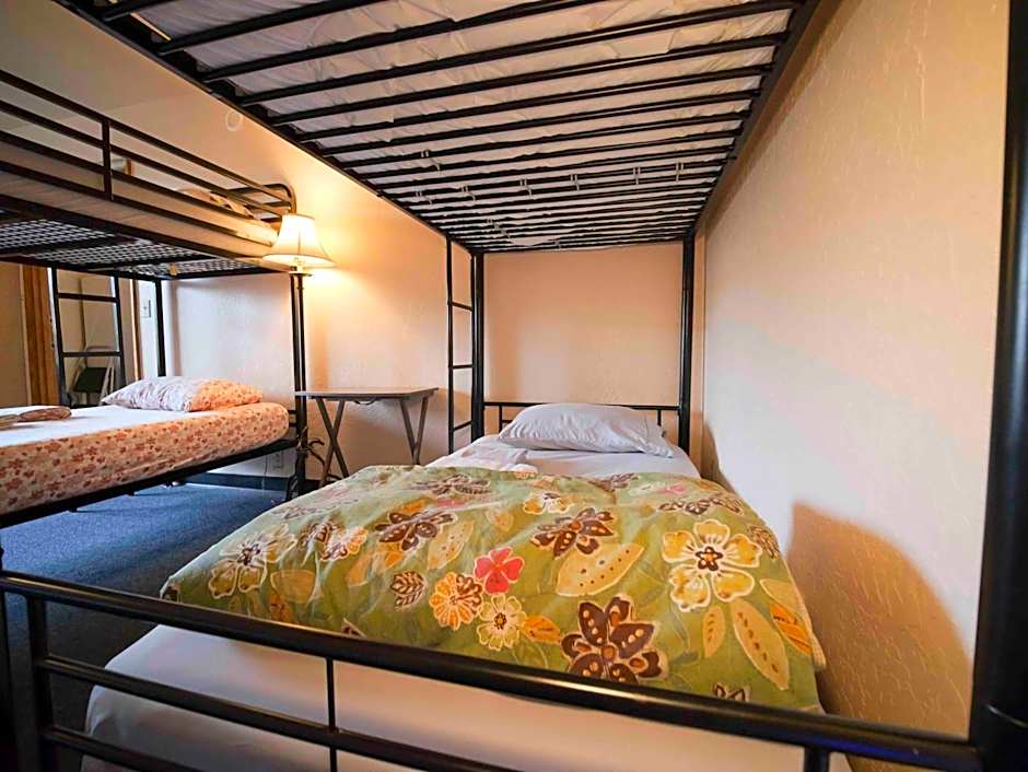 Ashland Commons Hostel