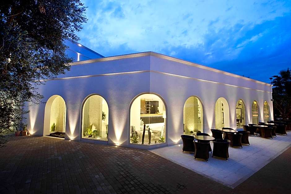 Giardino Dei Pini - Boutique Hotel