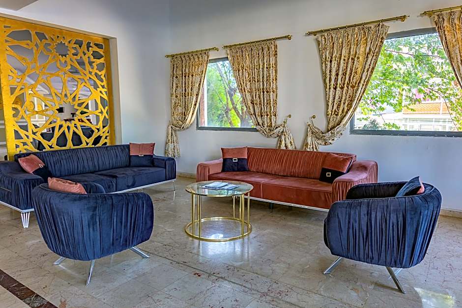 Sentinus Beach Hotel