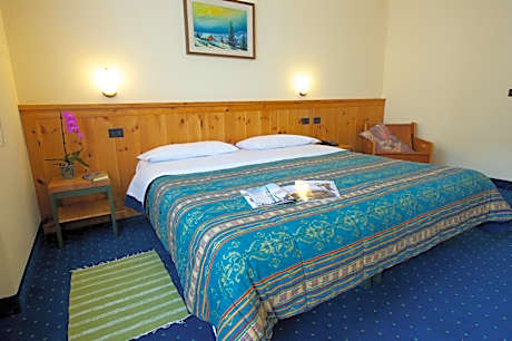 Economy Double or Twin Room