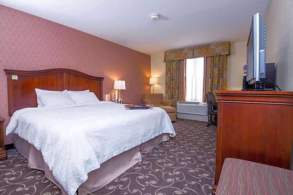 Hampton Inn By Hilton Brattleboro, Vt