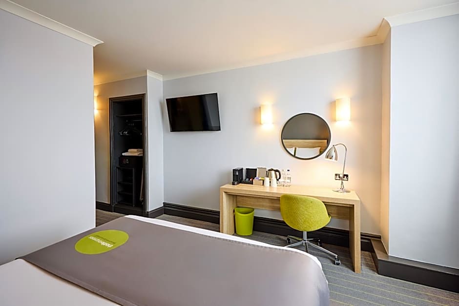Thistle Express London Luton