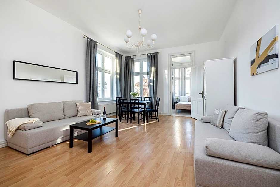 Riviera Residence Apartments