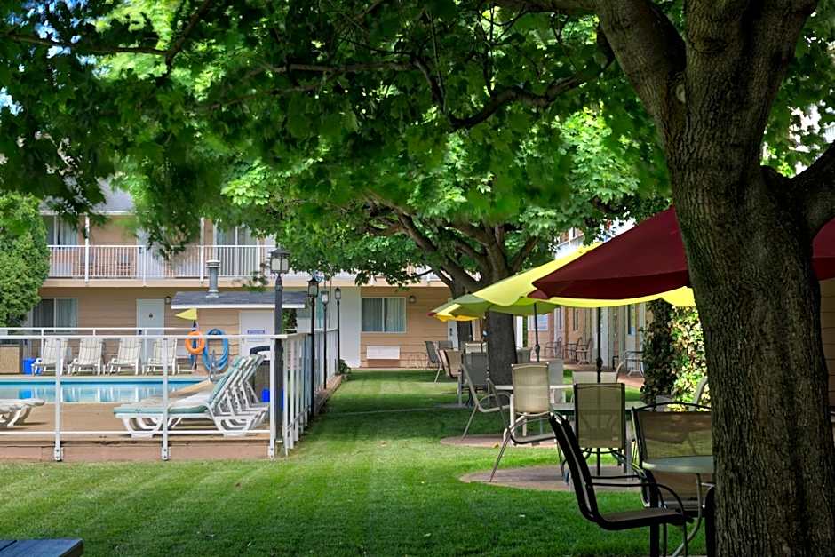 Best Western Inn At Penticton