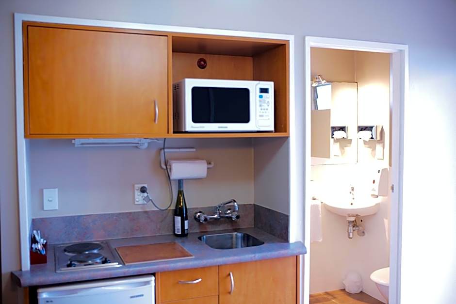 Kiwi Studios Motel