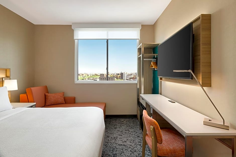 Holiday Inn - LIC - LaGuardia West, an IHG Hotel