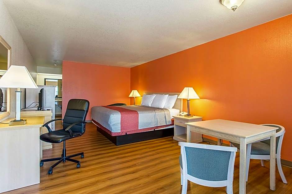 Motel 6-Lordsburg, NM