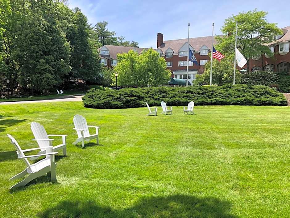 Simsbury Inn