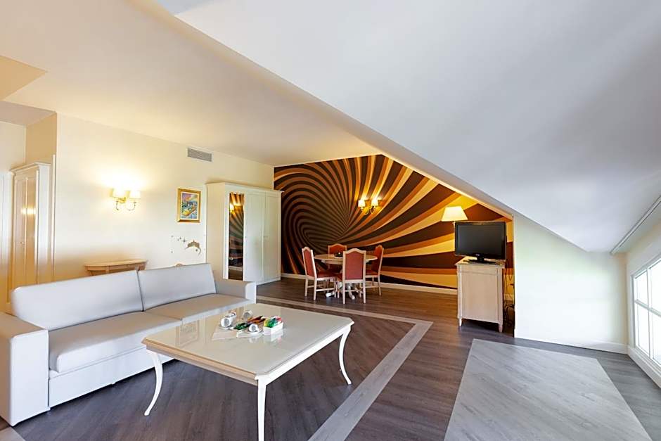 Gardaland Hotel