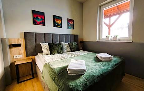 Apartment (4 Adults)