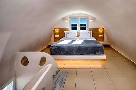 Aelia suite sea view with outdoor hot tub