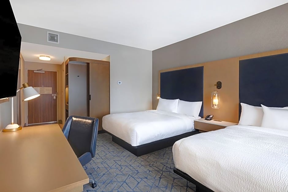 Fairfield Inn & Suites by Marriott Minneapolis Downtown